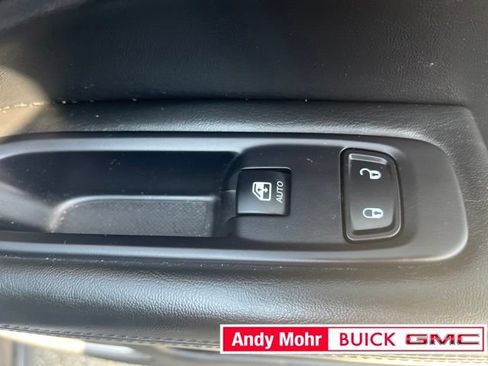 Used 2020 Jeep Compass Latitude AWD/4WD image 40