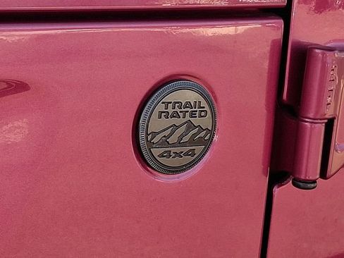 Used 2024 Jeep Wrangler Willys image 30