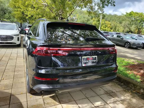 New 2026 Audi Q8 Premium image 4