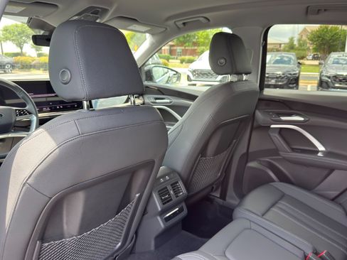 Used 2025 Audi Q5 Premium w/ Convenience Package AWD/4WD image 24