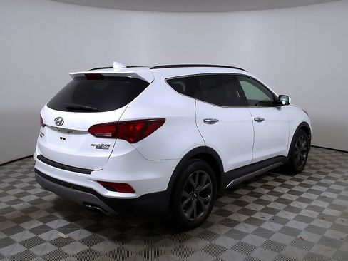 Used 2018 Hyundai Santa Fe Sport w/ 2.0T Ultimate Tech Package 05 AWD/4WD image 7