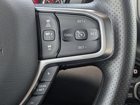 New 2026 RAM 1500 Express AWD/4WD image 24
