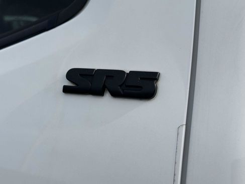 Used 2021 Toyota Tacoma SR5 image 10