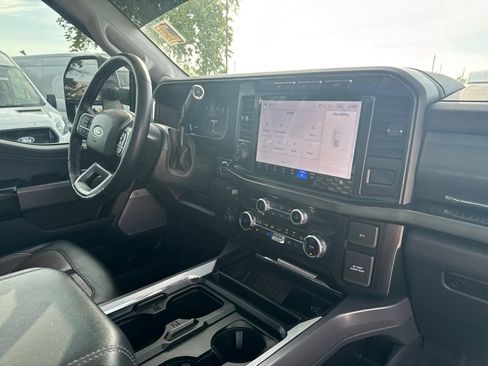 Used 2024 Ford F350 Lariat w/ Lariat Ultimate Package AWD/4WD image 46