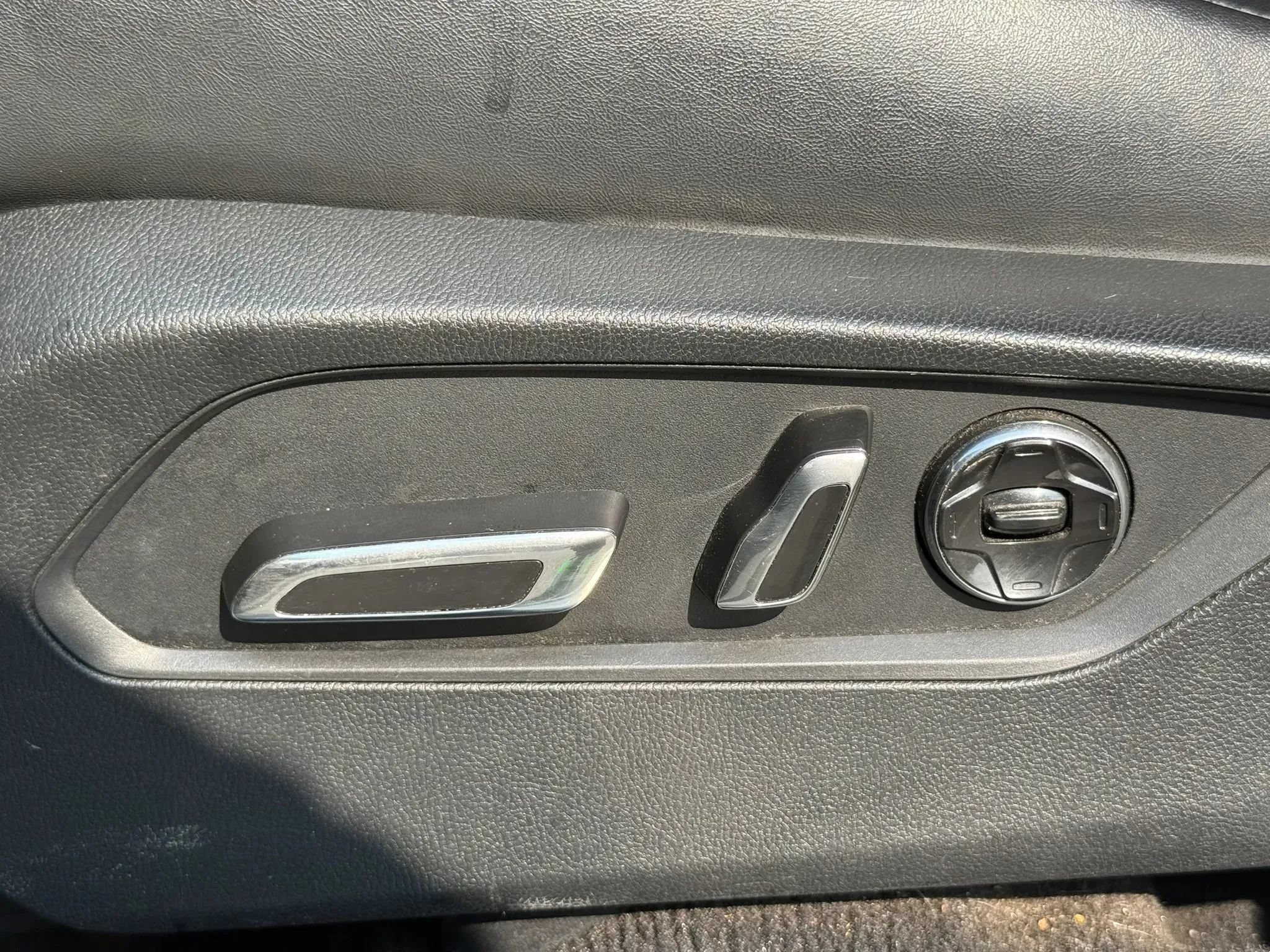 Used 2019 Acura RDX w/ Advance Package FWD image 22