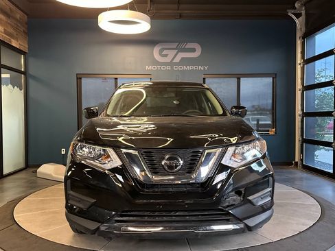 Used 2019 Nissan Rogue S FWD image 8
