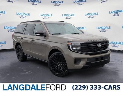 New 2027 Ford Expedition Platinum w/ Stealth Performance Package