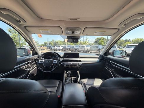 Used 2022 Kia Telluride S AWD/4WD image 9