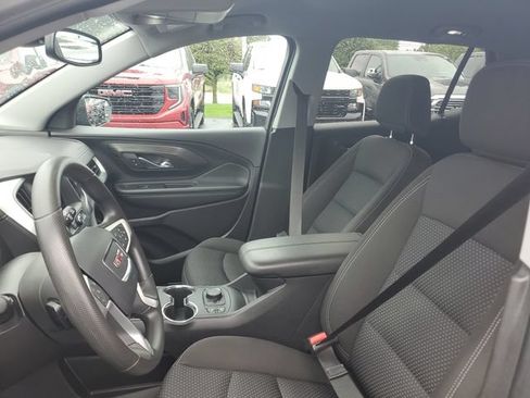 Certified 2023 GMC Terrain SLE w/ Driver Convenience Package AWD/4WD image 16