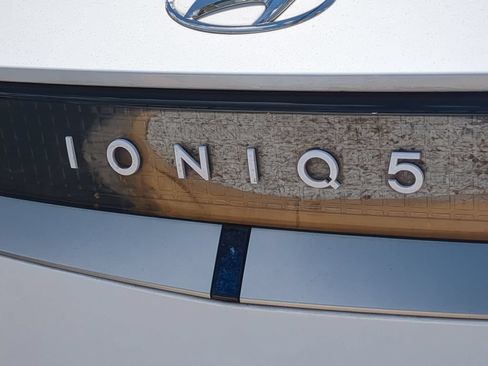 Used 2024 Hyundai Ioniq 5 SEL RWD image 11