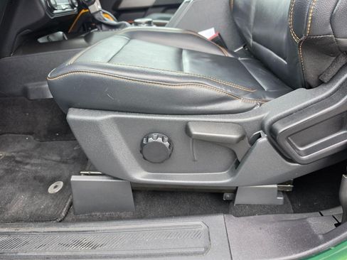 Used 2023 Ford Bronco Badlands w/ Sasquatch Package AWD/4WD image 19