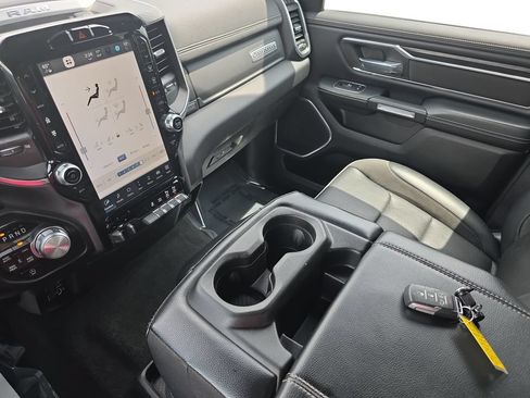 Used 2023 RAM 1500 Laramie AWD/4WD image 25