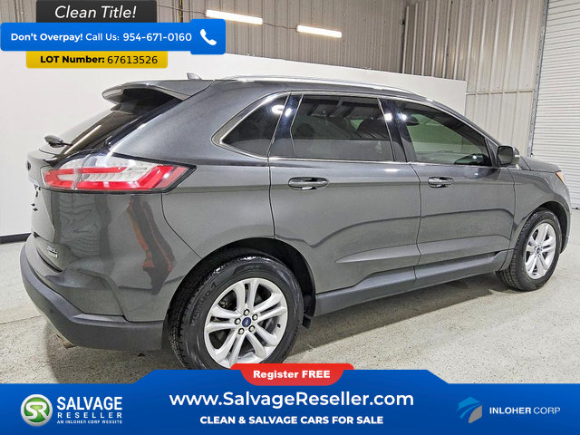 Used 2020 Ford Edge SEL w/ Cargo Accessory Package FWD image 4