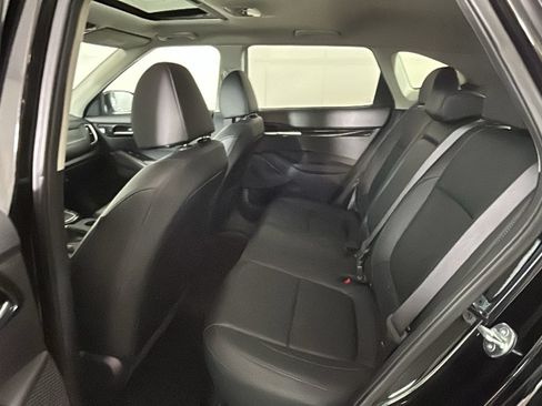 Used 2024 Kia Seltos EX AWD/4WD image 31