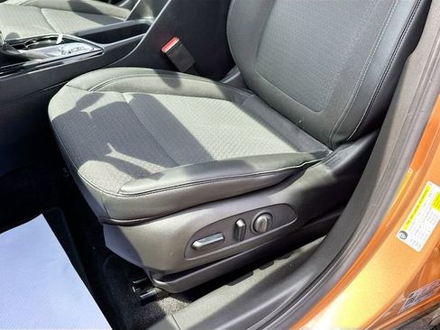 Used 2024 Buick Encore GX Preferred w/ Comfort Package AWD/4WD image 20