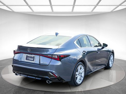 Used 2023 Lexus IS 350 F Sport RWD image 4