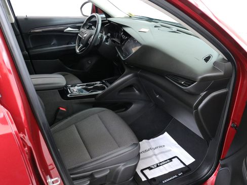 Used 2023 Buick Envision Preferred image 30