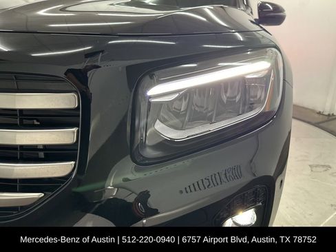 Certified 2026 Mercedes-Benz GLB 250 4MATIC image 32