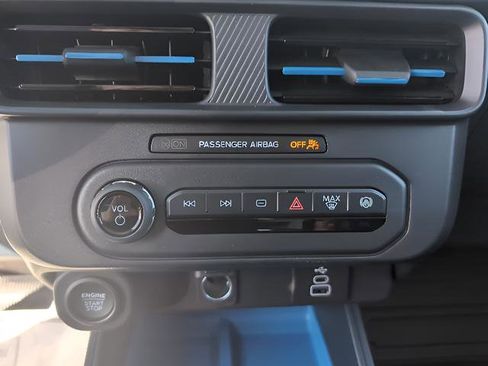 New 2025 Ford Maverick XLT w/ XLT Luxury Package image 16