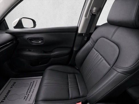 Certified 2025 Honda HR-V EX-L image 23