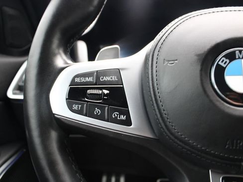 Used 2022 BMW 330i xDrive 330i xDrive w/ M Sport Package image 19