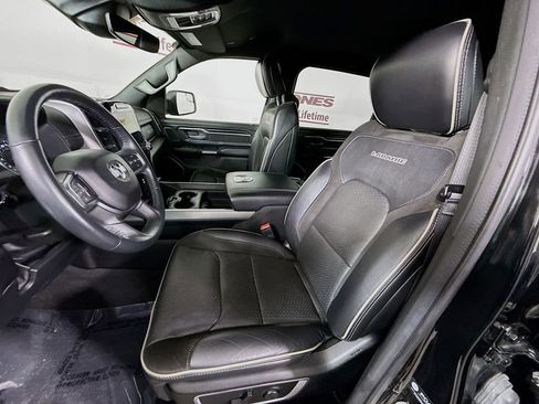 Used 2023 RAM 1500 Laramie AWD/4WD image 27
