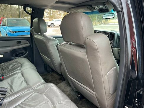 Used 2002 Chevrolet Tahoe Z71 image 46