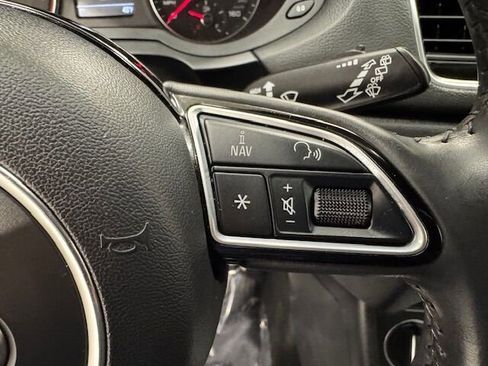 Used 2018 Audi Q3 2.0T Premium image 17