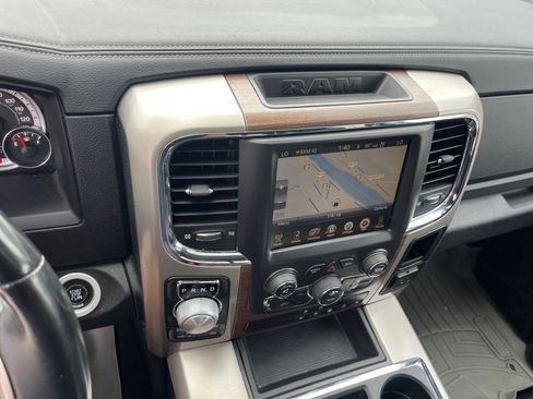 Used 2015 RAM 1500 Laramie w/ Convenience Group image 15