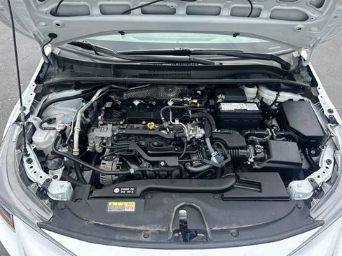 Used 2024 Toyota Corolla LE FWD image 13