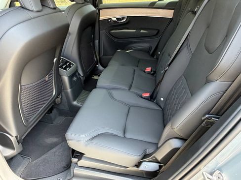 New 2026 Volvo XC90 T8 Plus w/ Protection Package Premier AWD/4WD image 23