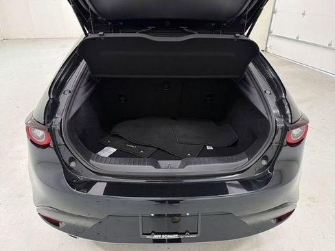 Certified 2025 MAZDA MAZDA3 2.5 S Hatchback w/ Premium Pkg FWD image 15
