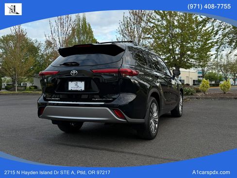 Used 2021 Toyota Highlander Platinum AWD/4WD image 8