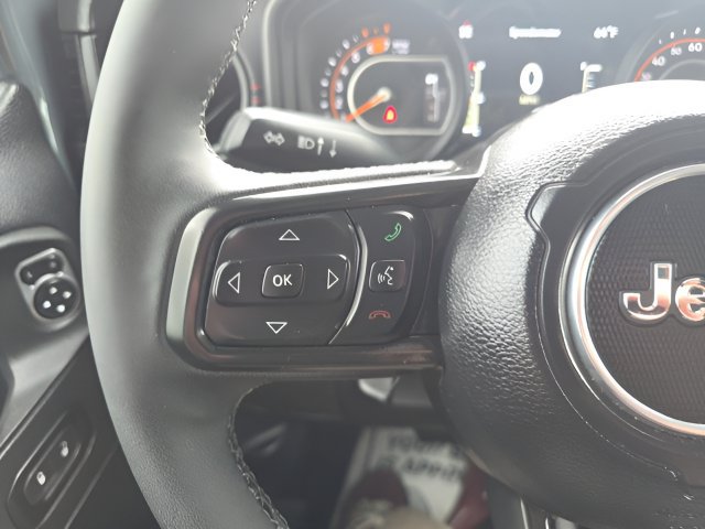 Certified 2025 Jeep Wrangler Rubicon AWD/4WD image 15