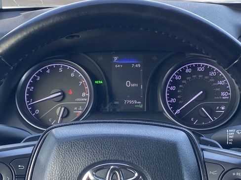 Certified 2021 Toyota Camry SE w/ Convenience Package FWD image 19