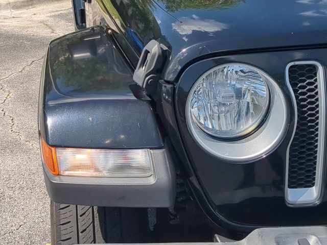Used 2021 Jeep Wrangler Unlimited Sahara AWD/4WD image 10