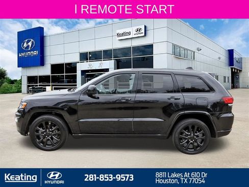 Used 2020 Jeep Grand Cherokee Altitude RWD image 8