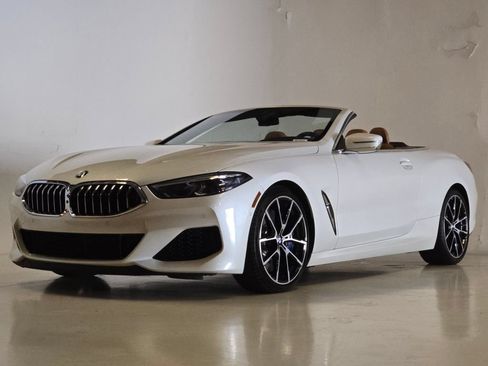 Used 2021 BMW M850i xDrive Convertible w/ Driving Assistance Package AWD/4WD image 1
