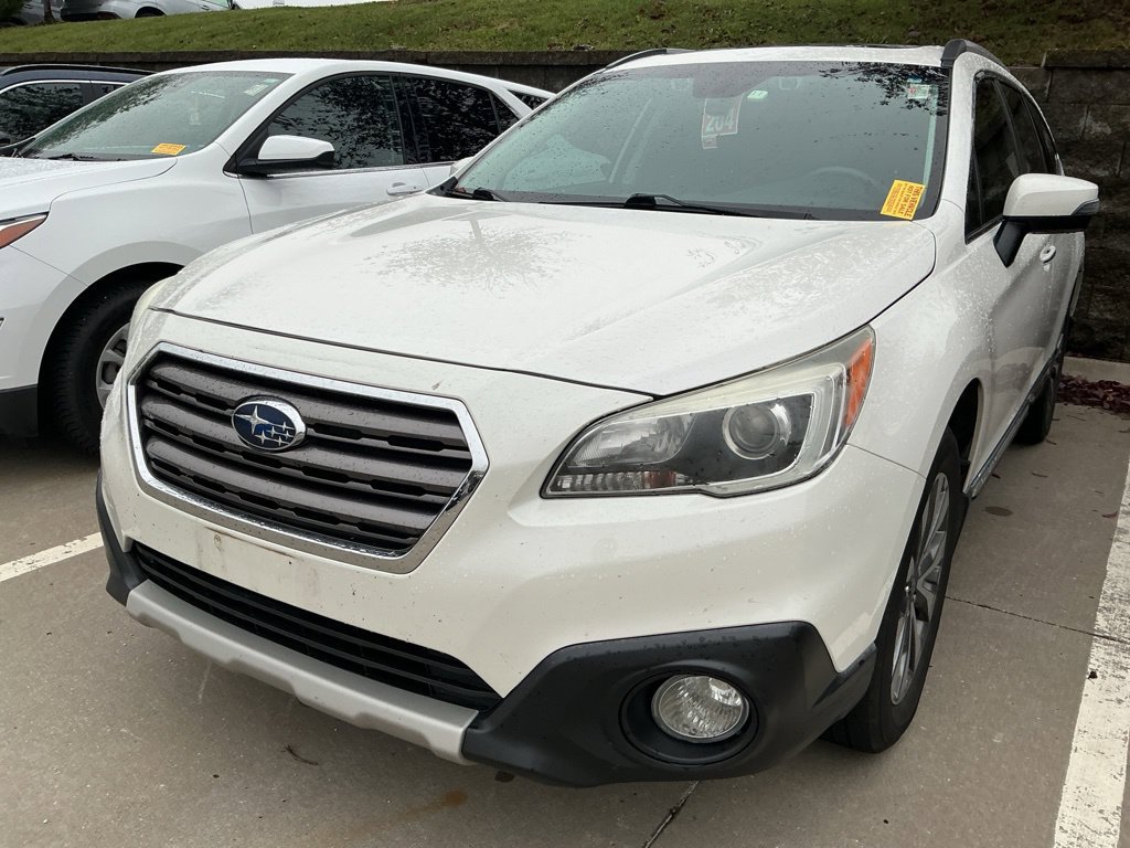 Used 2017 Subaru Outback 2.5i Touring w/ Popular Package #5A AWD/4WD image 2