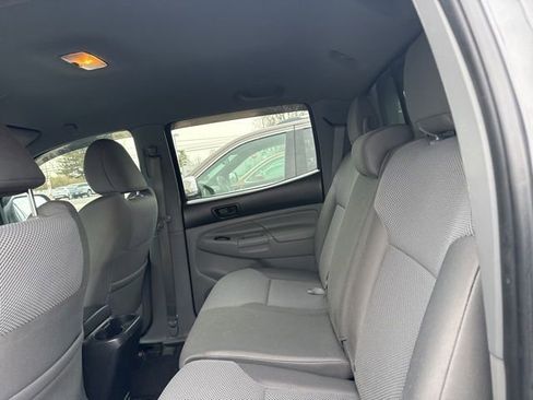 Used 2015 Toyota Tacoma Base w/ TRD Sport Package image 2