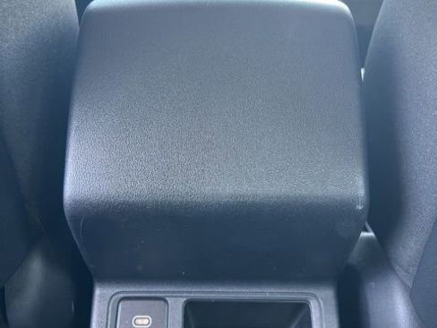 Used 2025 Kia K4 FWD image 25