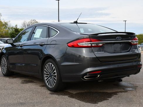 Used 2018 Ford Fusion Titanium FWD image 4