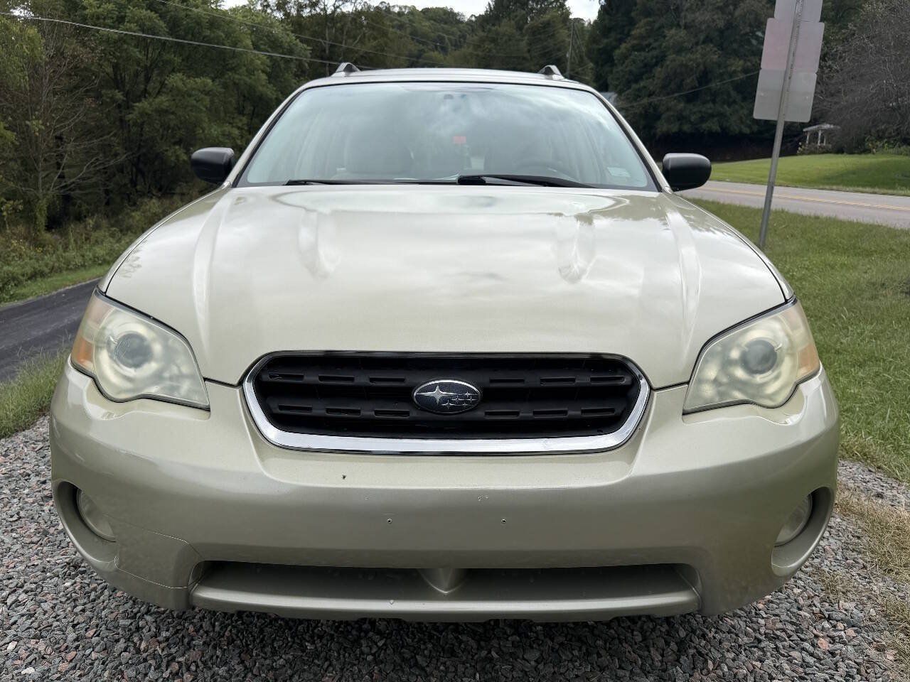 Used 2007 Subaru Outback 2.5i AWD/4WD image 9