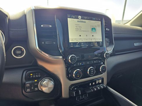Used 2022 RAM 1500 Laramie AWD/4WD image 24