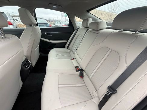 Used 2023 Hyundai Sonata SEL w/ Convenience Package image 6