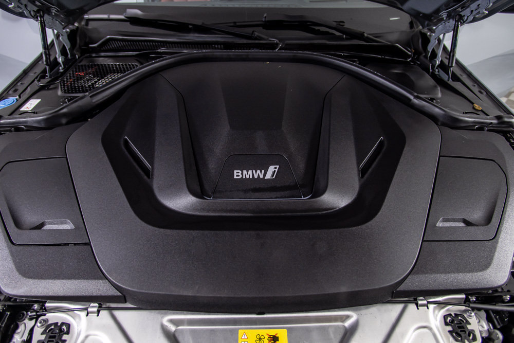 Used 2024 BMW i4 eDrive35 w/ M Sport Package RWD image 46
