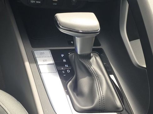 Certified 2025 Hyundai Elantra Sport FWD image 13