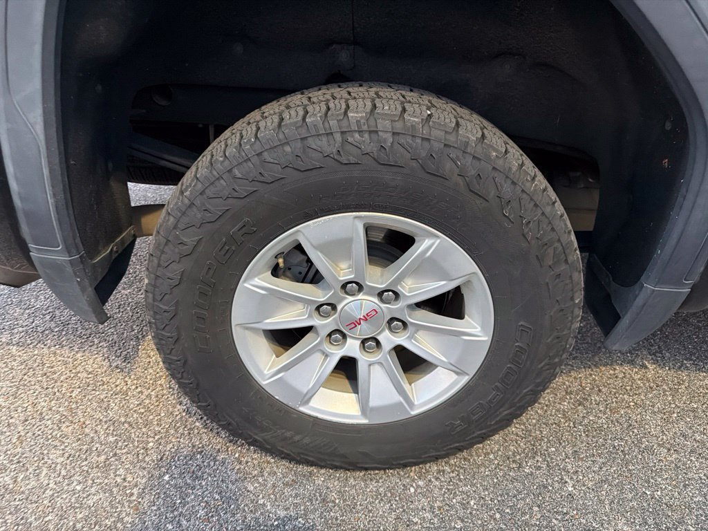 Used 2021 GMC Sierra 1500 SLE AWD/4WD image 8