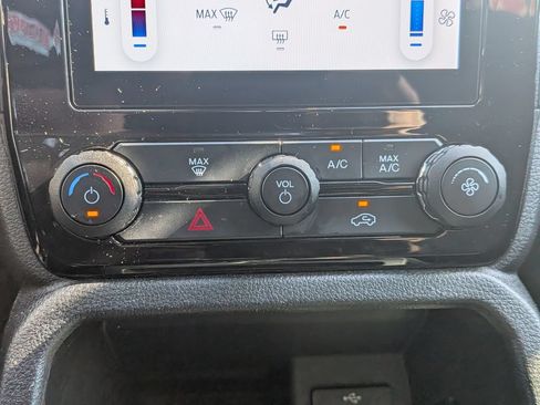 Used 2024 Ford Ranger XLT AWD/4WD image 22