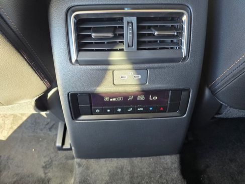 New 2025 MAZDA CX-90 Plug-In Hybrid w/Premium Sport image 28